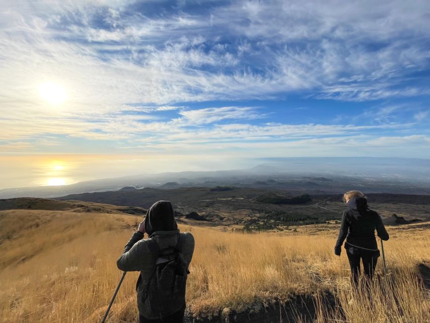 Mount Etna: Sunrise Excursion with an expert Local Guide - Valle del Bove: the main sunrise viewpoint