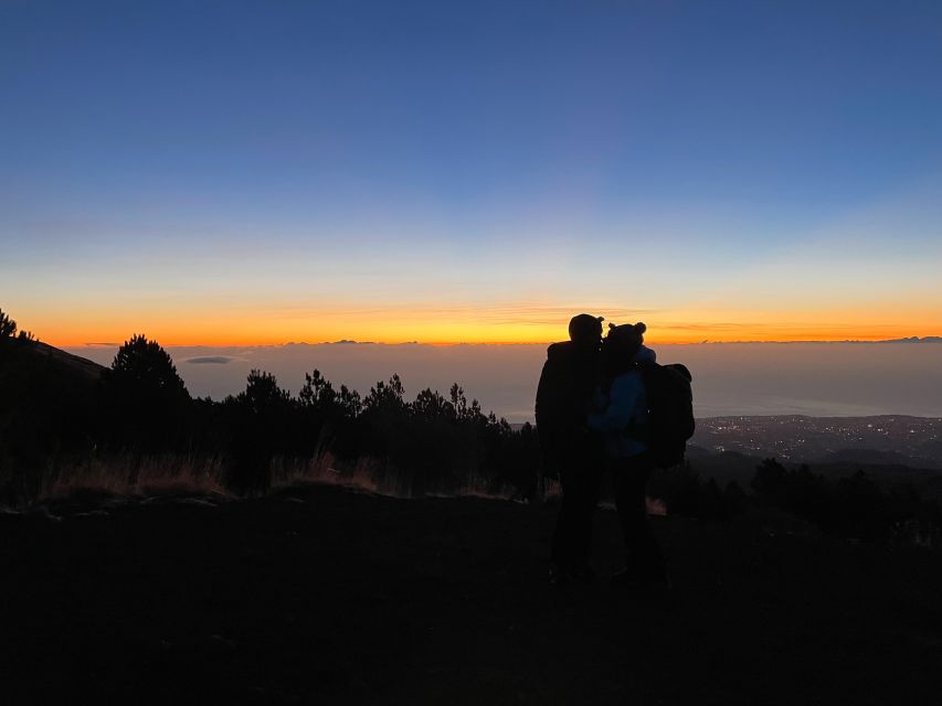 Mount Etna: Sunrise Excursion with an expert Local Guide - Grotta Pitagora and Grotta Acqua Vitale