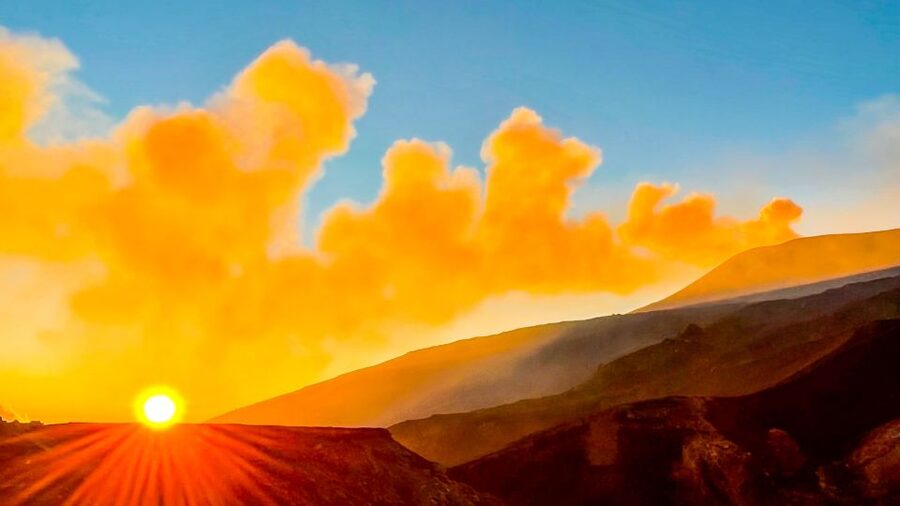 Mount Etna: Trek to 3000m with cable car and 4x4 - What the $65 price really means