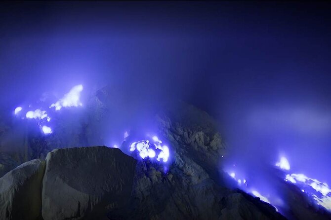 Mount Ijen Volcanic Crater Overnight Trip from Bali - The long road from Bali to Gilimanuk