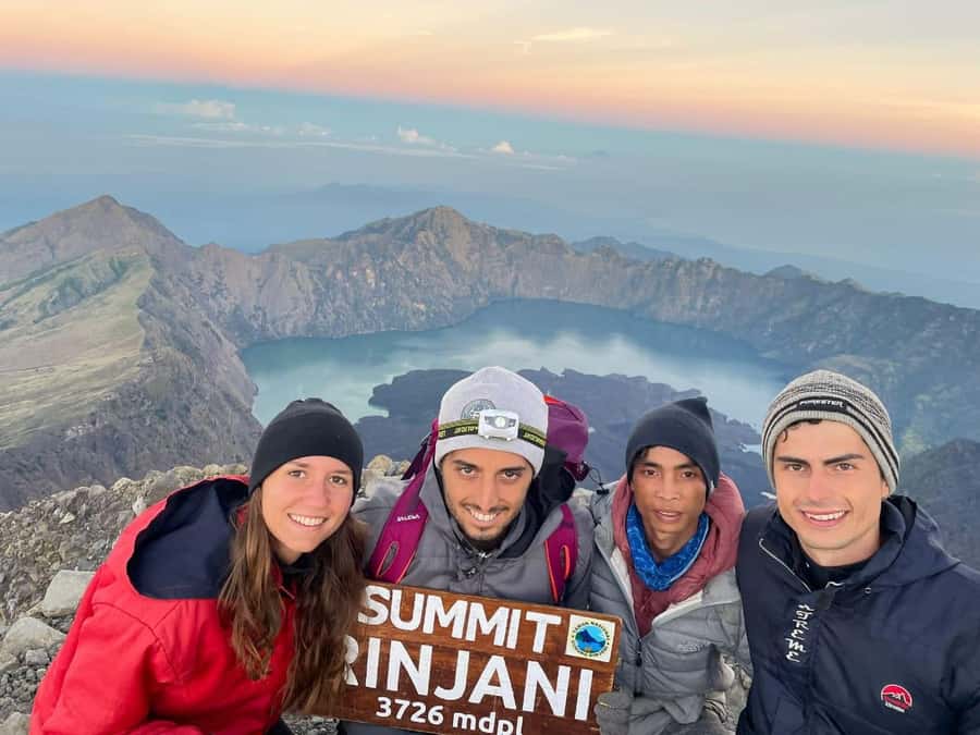 Mount Rinjani 2D/1N Trekking To the Summit or Crater Rim - What this two-day Rinjani trip really involves