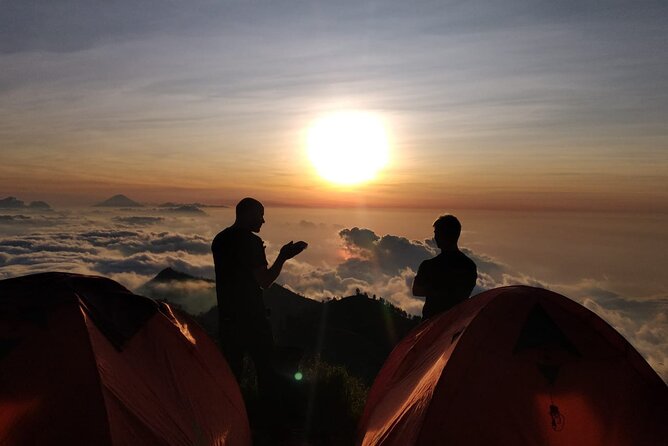 Mount Rinjani 3D2N Private Trek – Summit, Crater Rim & Hot Spring - What to pack for this specific trip