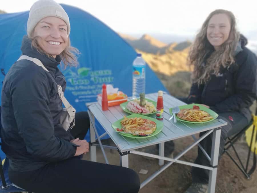 Mount rinjani: camping 2 day 1 night to Rinjani crater rim - What is included for $160 per person