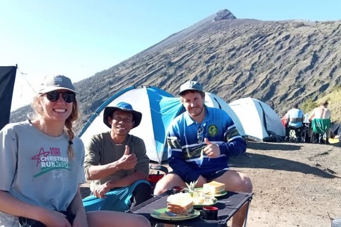 MOUNT RINJANI CLIMB 2DAYS to Crater rim - Day one: from Senaru village to 2,641 meters