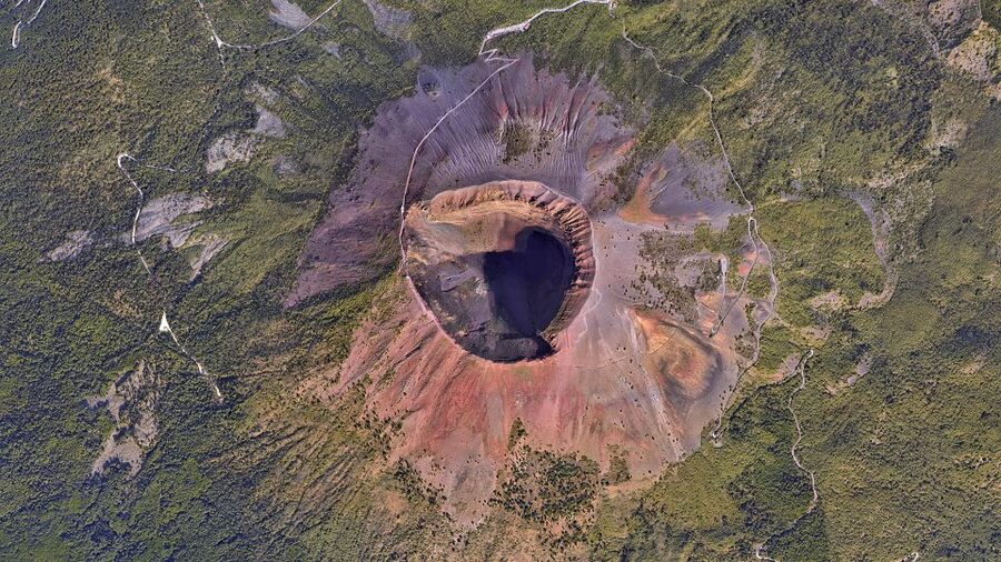 Mount Vesuvius: Skip-the-Line Ticket and Smart Digital Guide - Using the smart digital guide