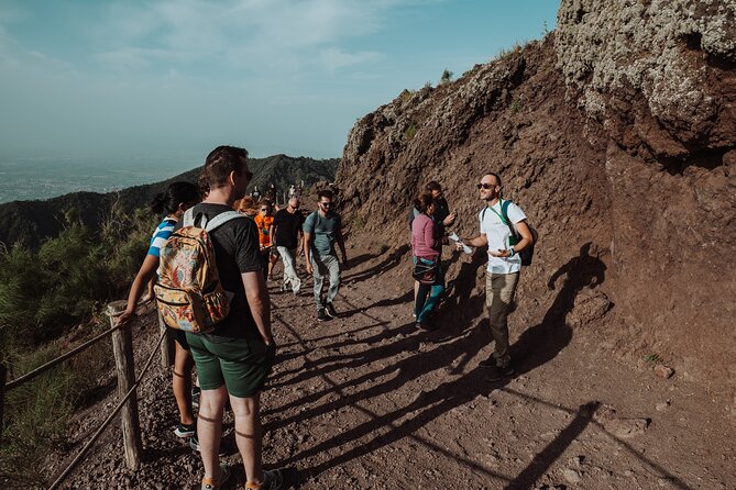 Mount Vesuvius Tour from Pompeii Led by an Expert Guide - Meeting in Pompeii and getting on the road