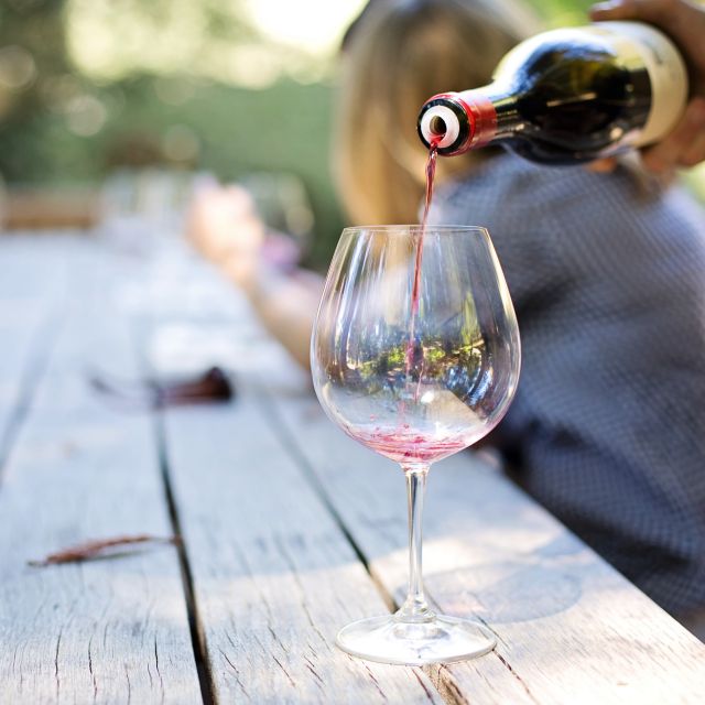Mount Vesuvius Wine Tour with Tastings and Lunch - Why wine from Vesuvius tastes different