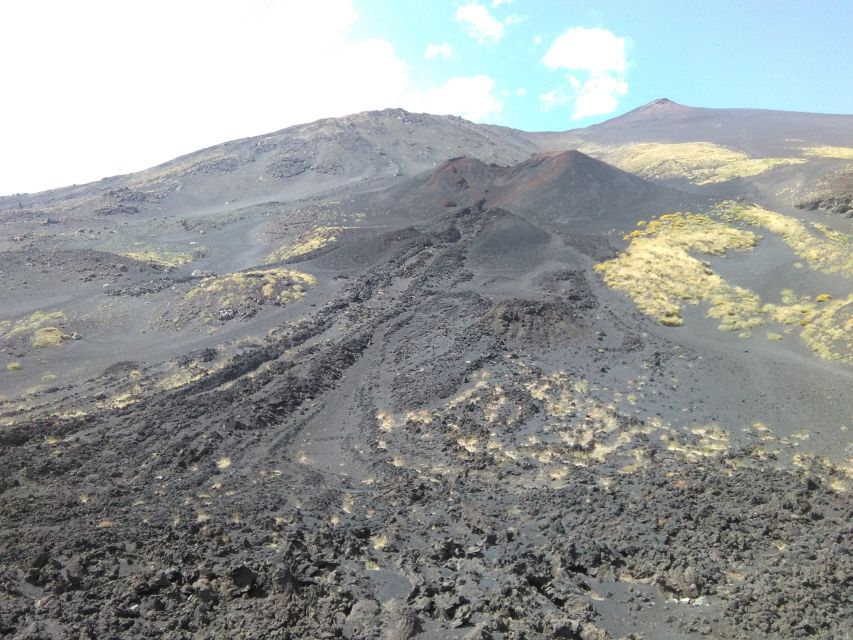Mt. Etna: Private Tour in 4x4 from Taormina - From Taormina to Etna by 4x4