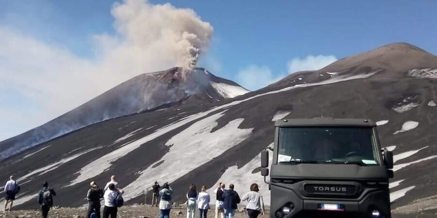 Mt. Etna Summit: Official box-office for Ascent to the Top - Walking the Umberto and Margherita Craters