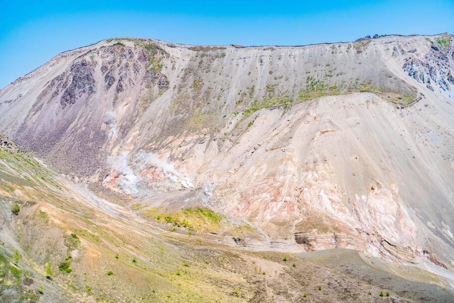 Mt. Usu: Hike to the crater and see the stunning Lake Toya! - Why Mt. Usu makes a good half-day adventure