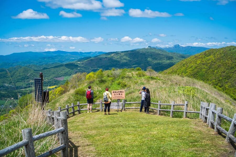 Mt. Usu: Hike to the crater and see the stunning Lake Toya! - Who should book this Mt. Usu tour?