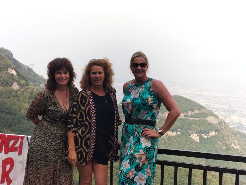Mt. Vesuvius , Pompeii , Cantina del Vesuvio Winery - Two hours inside Pompeii