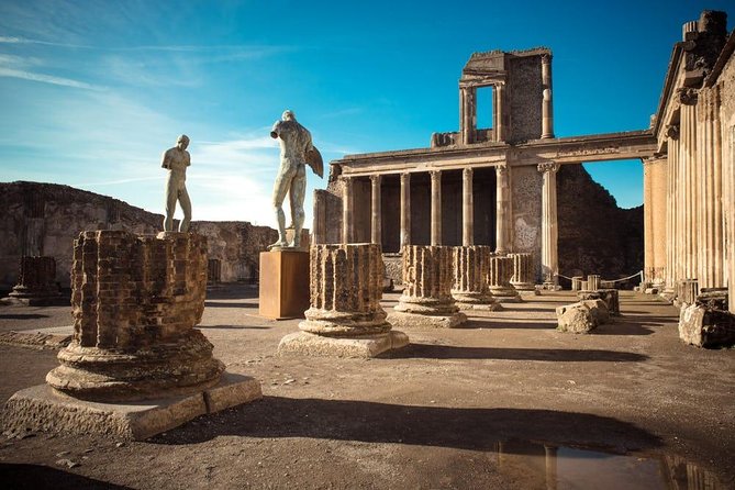 Mt. Vesuvius, Pompeii & Sorrento day-trip in 8 hours (privately) - Pompeii in a focused two-hour visit