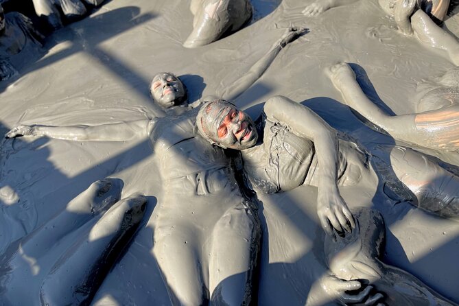 Mud Volcano and Palenque Cultural Experience - Lunch and the food included in the day