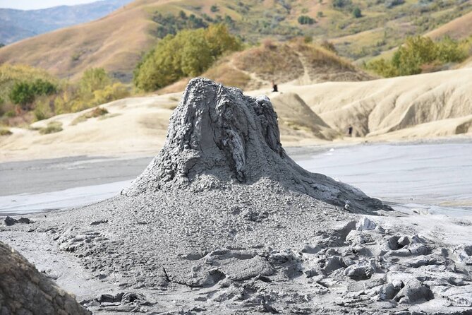 Muddy Volcanoes & Salt Mine - Private Tour - Weather can change the day, and that is useful