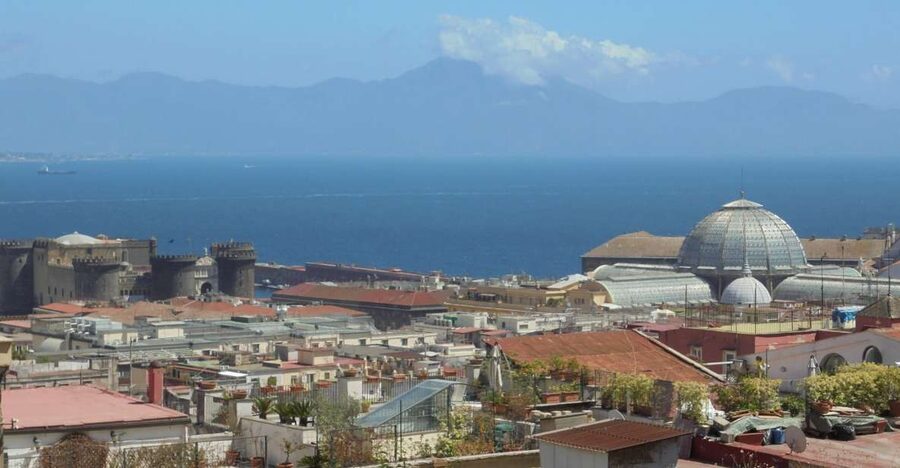 Naples: Naples, Pompeii, and Vesuvius Full-Day Tour - Pompeii, where ordinary Roman life survives