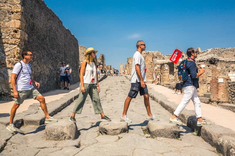 Naples or Sorrento: Full-Day Pompeii and Mount Vesuvius Tour - Meeting in Naples or Sorrento