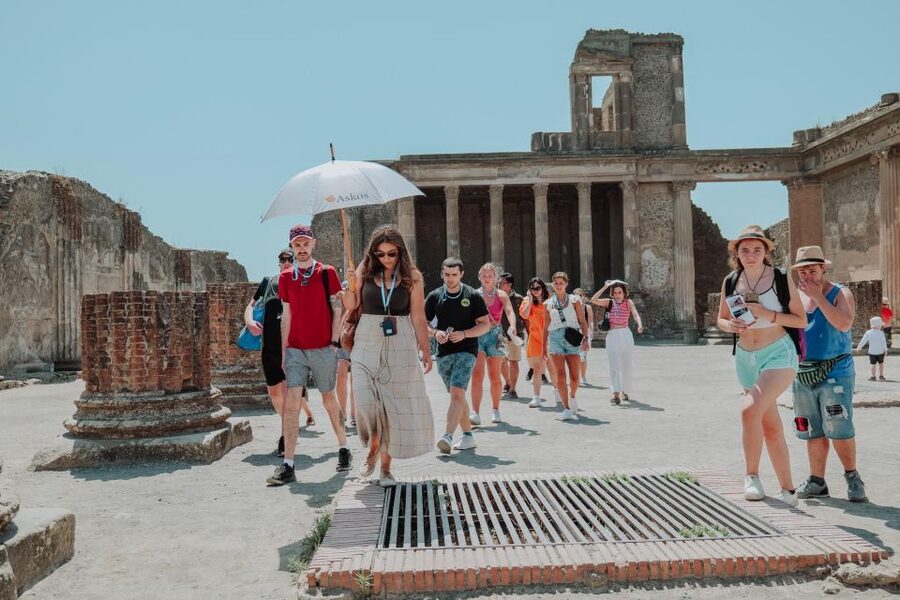 Naples: Pompeii and Mount Vesuvius Entry Tickets and Tour - Should you book it?