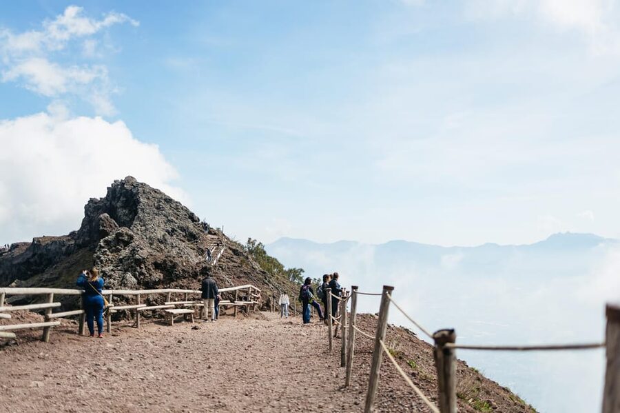 Naples: Pompeii and Mt. Vesuvius with Lunch and Wine Tasting - Pompeii With an Archaeologist for Two Hours