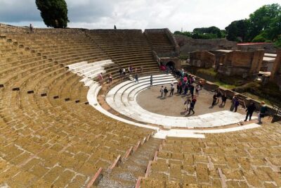 Pompeii & Mt Vesuvius All-Inclusive Small Group w/ Lunch