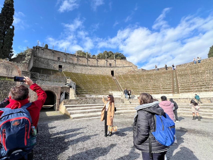 Naples: Pompeii & Mt. Vesuvius Day Trip with Tickets & Lunch - Guides, drivers, and group size