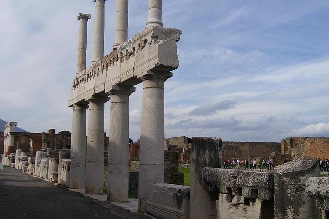 Naples Shore Excursion Mt Vesuvius and Pompeii Day Trip - What the $148.98 price really buys
