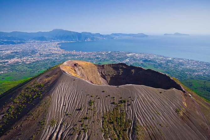 Naples: visit vesuvius skip the Line tickets with roundtrip bus - What this Vesuvius trip actually gives you