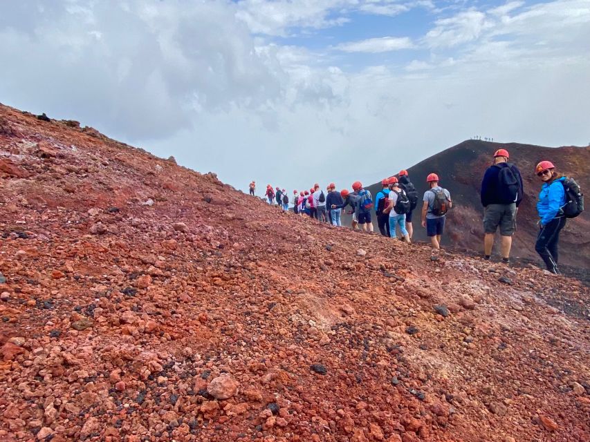 Nicolosi: Excursion Etna Craters at 3000 mt. - Weather, safety, and the limits of a summit goal
