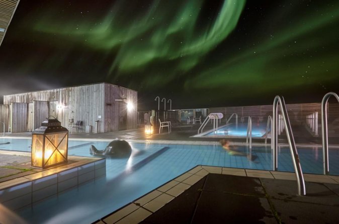 Northern Lights & Geothermal Baths Adventure - A seven-hour evening from Reykjavik