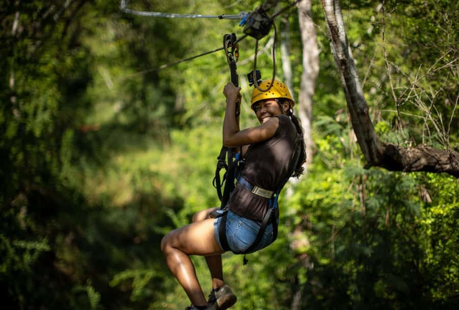 Oahu: Coral Crater Zipline Tour - Choosing three rides or six rides