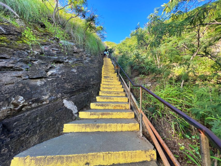 Oahu: Diamond Head Crater Hike and North Shore Experience - Halona Blowhole and Oahu’s east coast