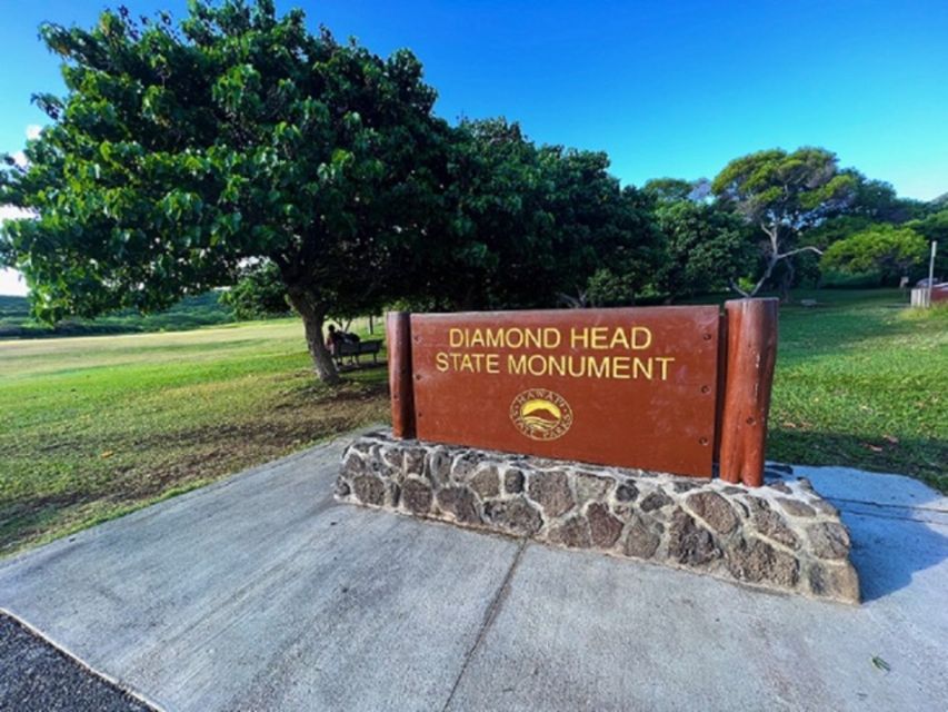 Oahu: Diamond Head Crater Trailhead Transfer & Entry Fee - Booking decision: Is it right for you?