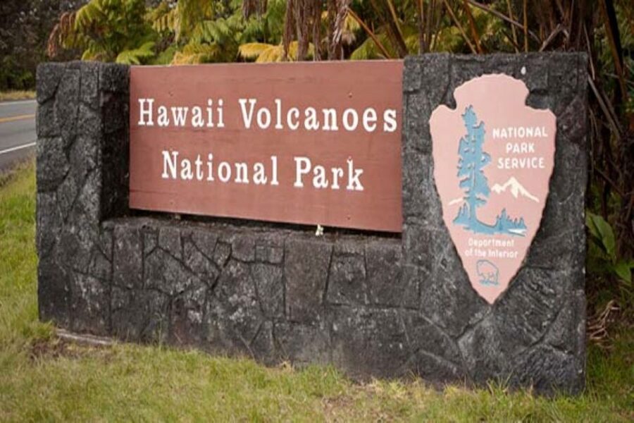 Oahu to Big Island Volcanoes National Park Adventure Tour - The airport start requires careful planning
