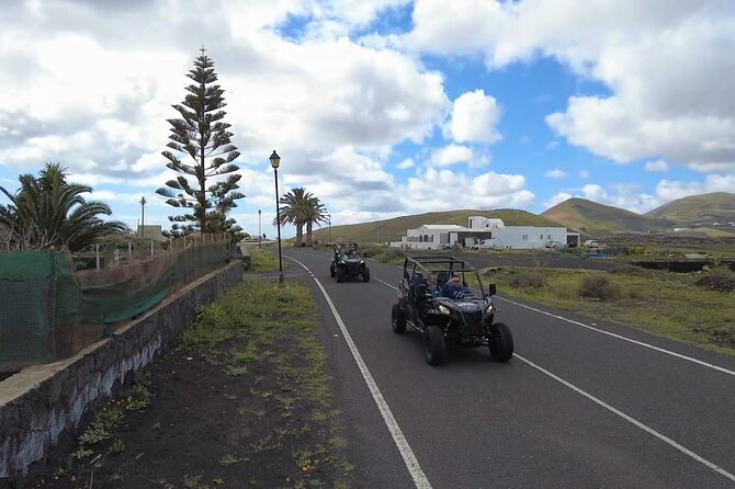 On-Road Guided Buggy Volcano Ride in Lanzarote - Entering El Cuervo volcano