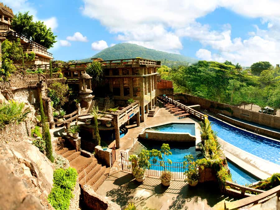 Pacaya Volcano Tour & Hot Springs from Guatemala City - Pacaya’s one-hour climb is short, steep, and volcanic