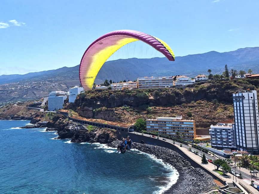 Paragliding from Puerto de la Cruz or Teide National park - Running off the slope, then settling into flight
