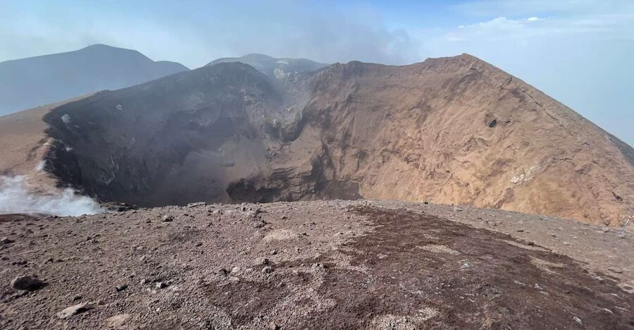 Piano Provenzana: Mount Etna Hiking Trip to 3,380 Meters - What makes this Etna hike worth your time