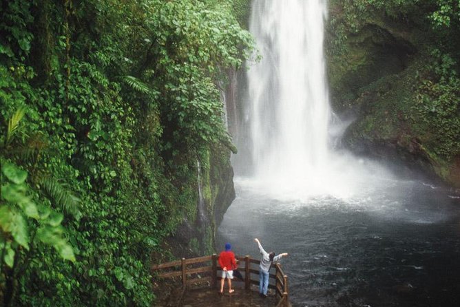 Poas Volcano + Coffee Plantations & La Paz Waterfall Gardens Trip from San Jose - Why this day trip works from San Jose