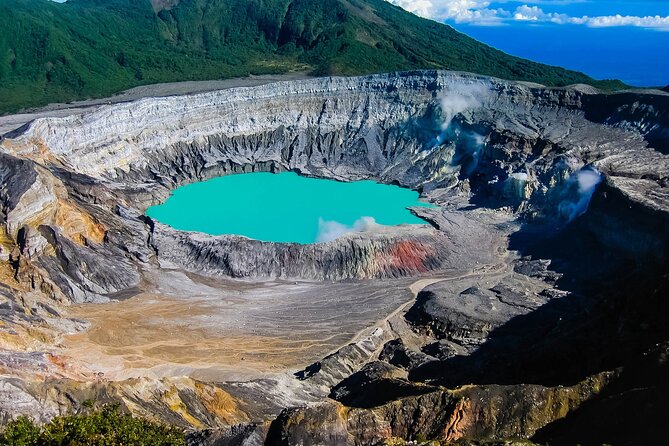 Poas Volcano + Coffee Plantations & La Paz Waterfall Gardens Trip from San Jose - What to pack for Poas and La Paz