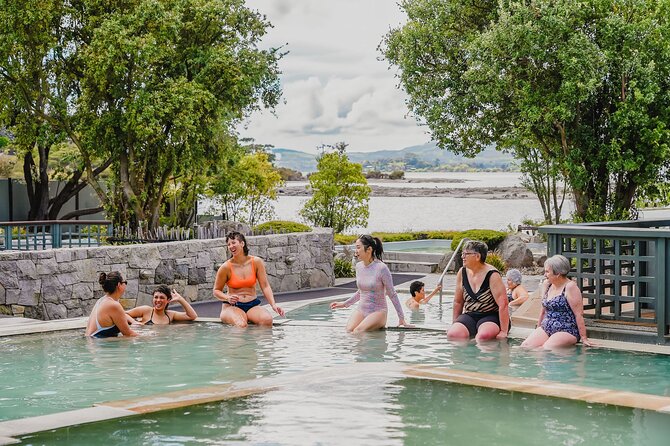 Polynesian Spa Rotorua: Pavilion (12+ yrs) Hot Pool Bathing - What the Pavilion experience is really like