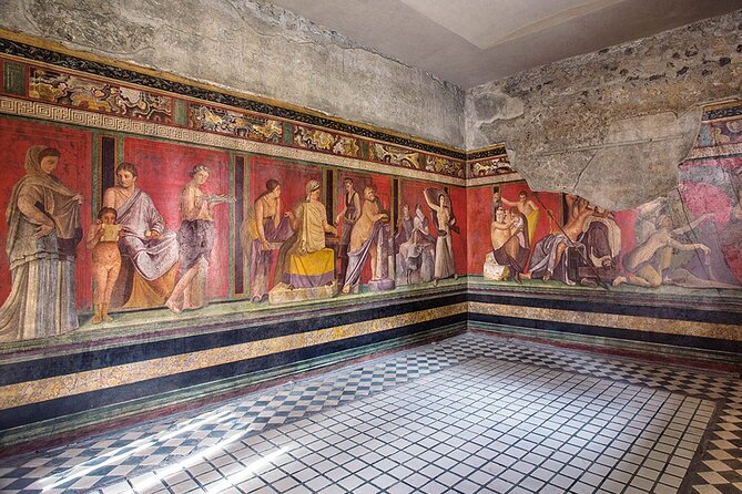POMPEI & VESUVIUS TOUR from NAPLES (tickets and Hotel Pick-up INCLUDED) - Climbing toward Mount Vesuvius