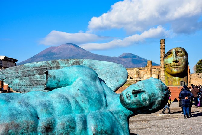 Pompeii and Mount Vesuvius Day Trip from Naples with Lunch - The morning ride from Naples to Pompeii