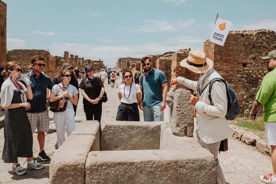 Pompeii and Mount Vesuvius excursion from Naples - Who should book this excursion?