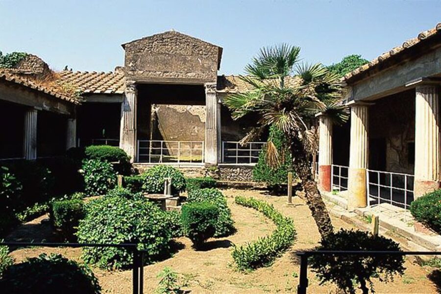Pompeii and Vesuvius Full-Day Tour from Amalfi Coast - Key points to know before booking