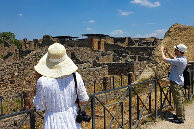 Pompeii and Vesuvius Select from Amalfi - Who will get the most from this tour
