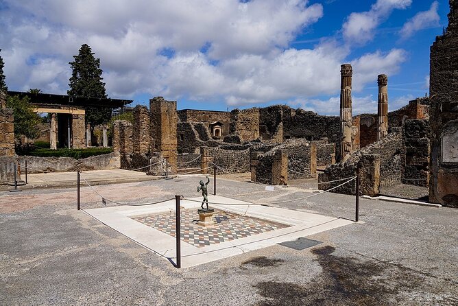 Pompeii Excavations and Mount Vesuvius Tour from Naples Port - What the schedule means in real life