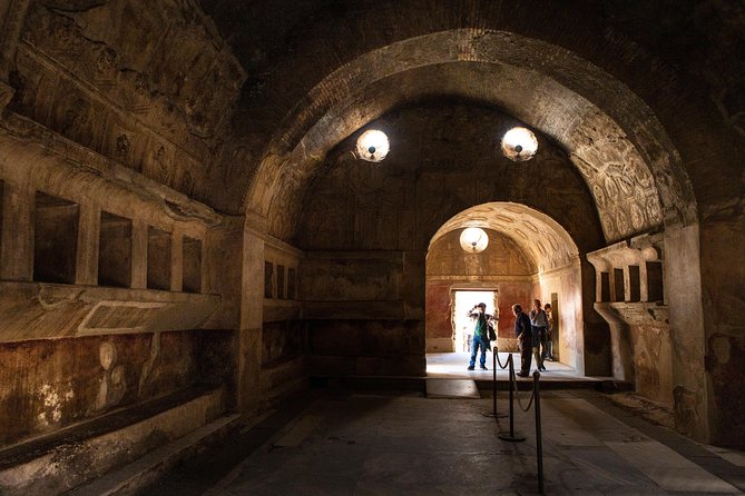 Pompeii & Mt.Vesuvius Day Tour from Naples with Pizza Lunch - Weather can change the volcano visit