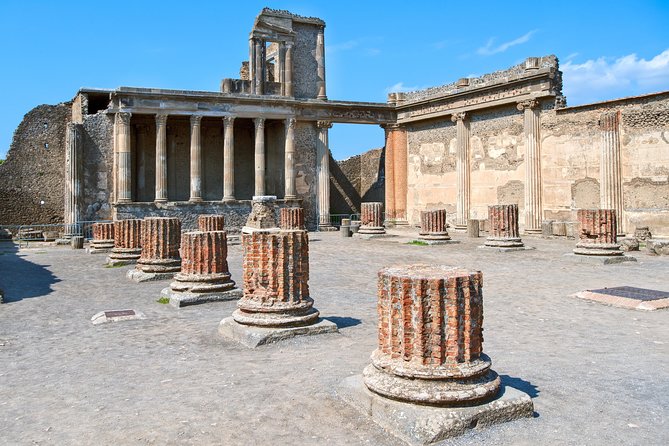 Pompeii, Mt. Vesuvius, Herculaneum Private Tour - A practical schedule for the eight to nine hours