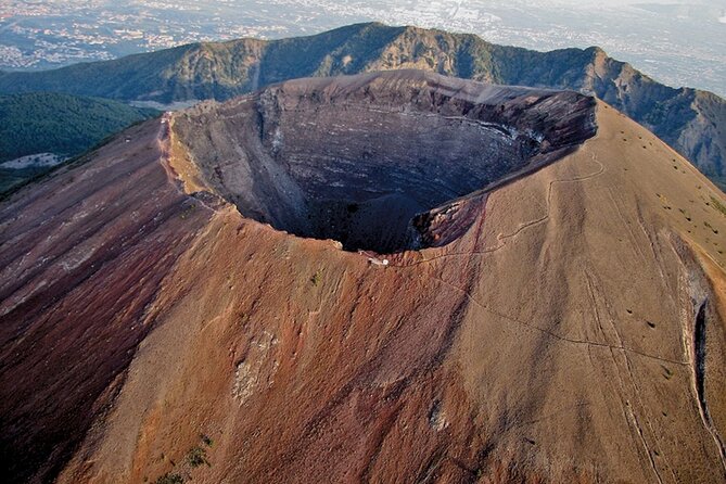 Pompeii & Mt.Vesuvius Private Tour (All inclusive package) - A private vehicle makes Naples easier