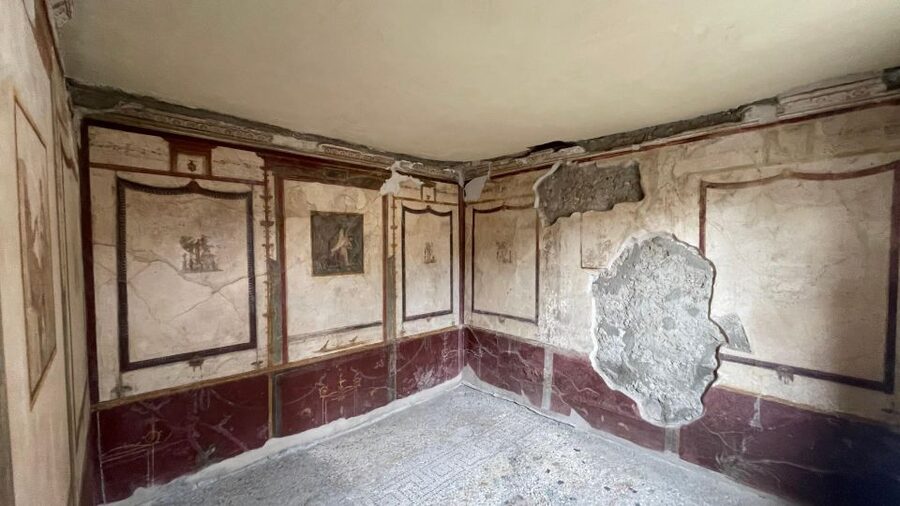 Pompeii - Vesuvius & Wine from Amalfi Coast all inclusive - Walking the Gran Cone of Vesuvius